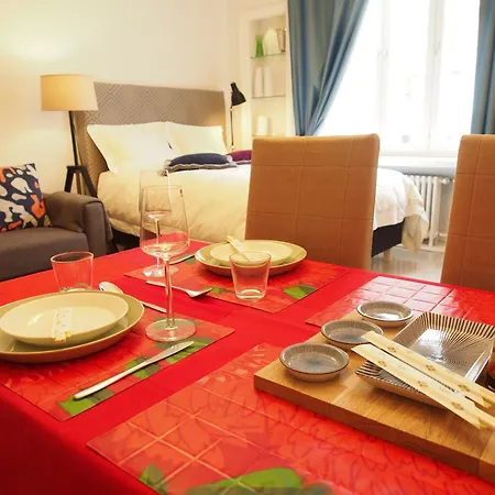 - Alppila 아파트 *